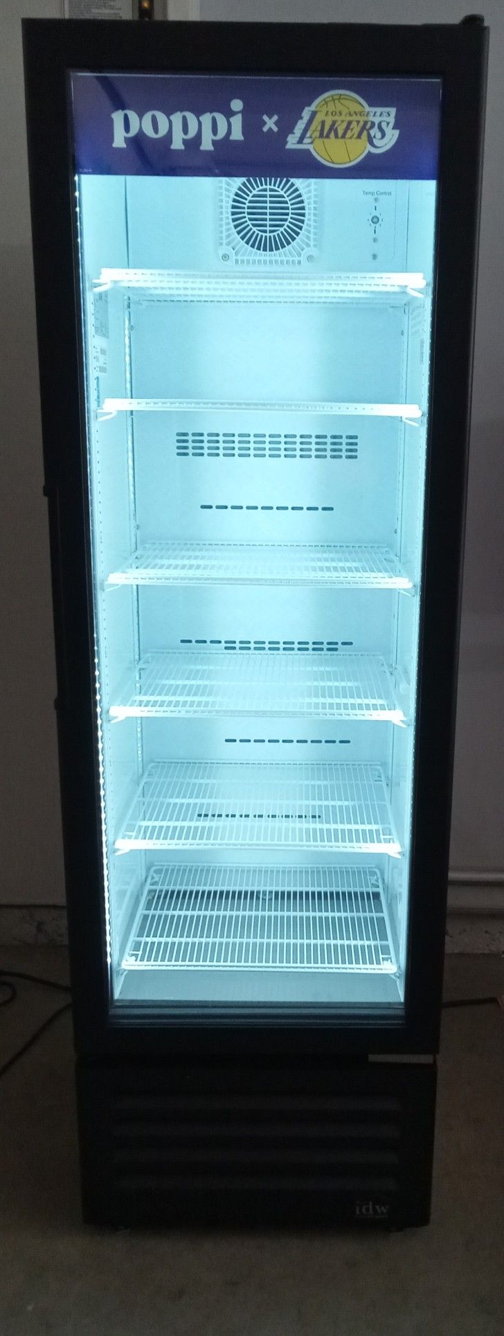 IDW Refrigerator
