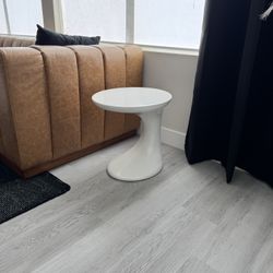Modern Glossy Side Table