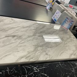 Summer Sale season Liquidation sale gorgeous Dining Table 40% OFF (IN BOX)