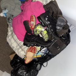 YARD SALE TODAY 02/22 SUNDAY