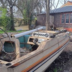 Free Boat For Parts Inc Motor