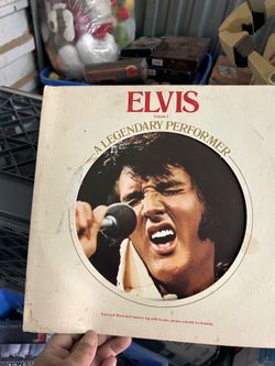 ELVIS PRESLEY a legendary performer the early years.