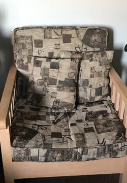 Very oversized chair and bench