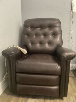 Used Brown Leather Power Lift Fit Reclining Chair