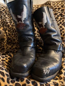 Size 11 men’s Black Harley Davidson steel toe Boots