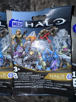 Mega Series 3 Halo Universe Single Blind Bag Figure