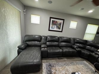 Ashley Hallstrung 8-Piece Power Reclining Modular Sectional