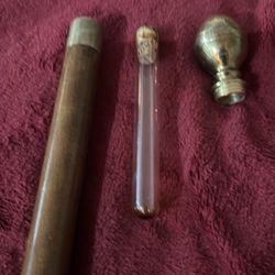 Vintage oak walking came with concealed flask