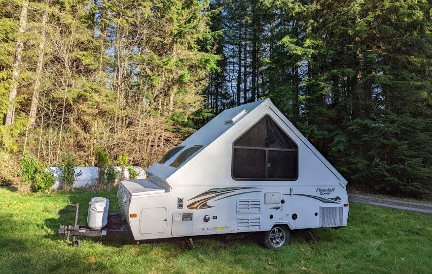 2014 Flagstaff A frame Camp Trailer Model T12TST for Sale in Mukilteo
