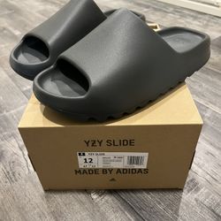 (Size 12) Adidas Yeezy Slide, Dark onyx