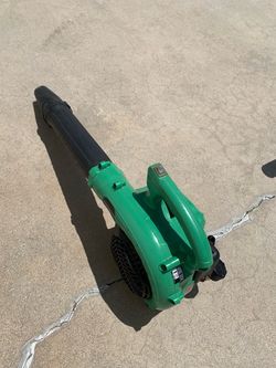 Hitachi 24-cc 2-cycle 441-CFM 170-MPH Gas Handheld Leaf Blower