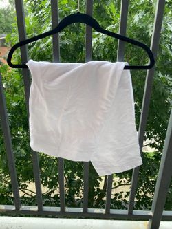$20 Pure Jill white slim leg chopped pants