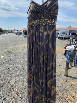 Gown , Gold And Gray , Lg Any Occasion 