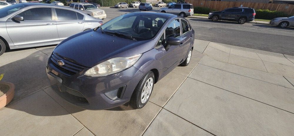 2012 Ford Fiesta