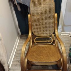 Bentwood Rocking Chair 