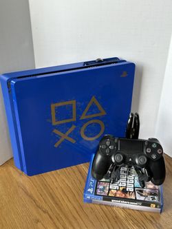 PS4 Days Of Play Console Bundle