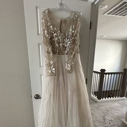 Hayley Paige Remmington Wedding Gown