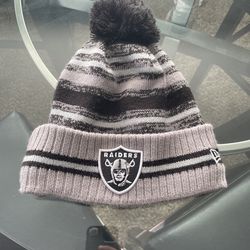 Raiders Beanie 