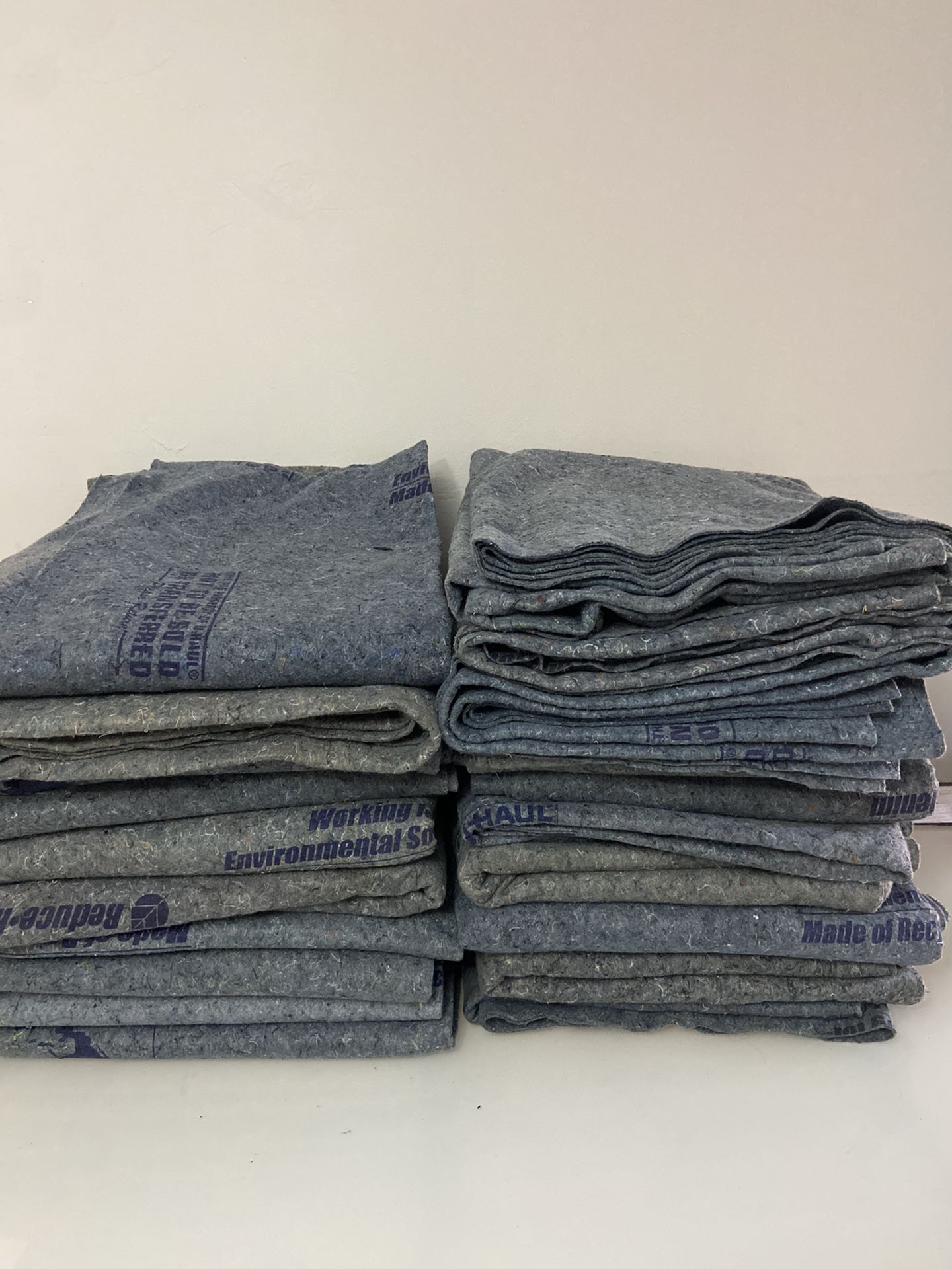 Uhaul Moving Blankets for Sale in Hazard, CA OfferUp