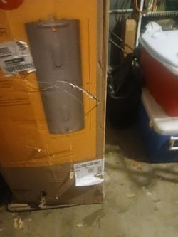 RHEEM 50 GALLON ELECTRIC 