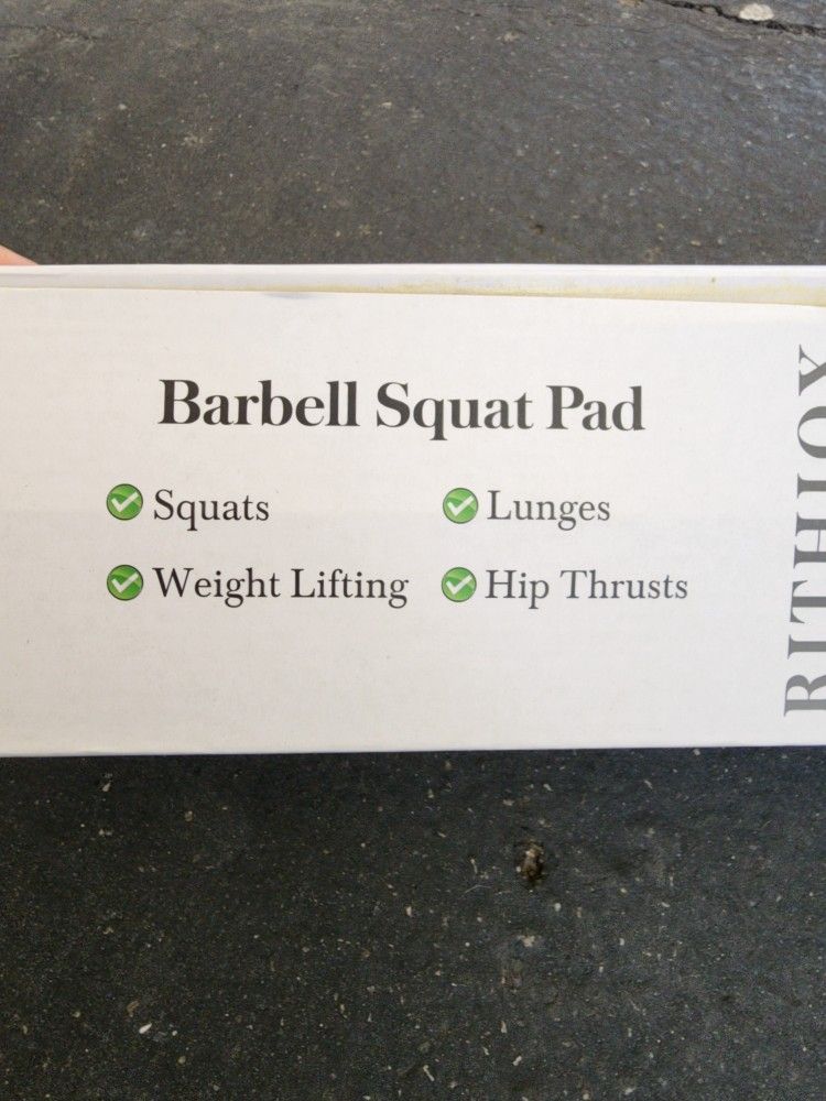 100 Pieces,Brand New Barbell Sqaut Pad.