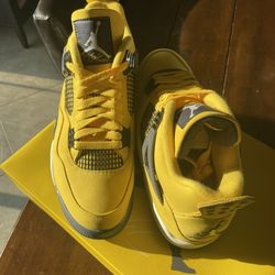 Jordan 4 Tour Yellow Lightning
