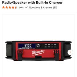 Milwaukee Pack Out Stereo