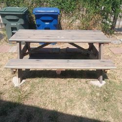 Picnic Table 