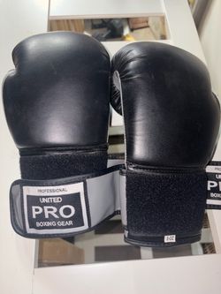 Boxing gloves