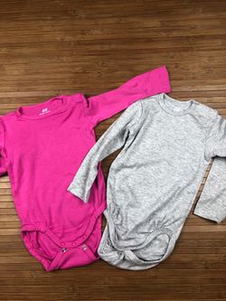 H & M girls onesie 12 - 18 months