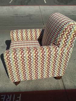 Arm Chair - Lounge  Accent Chair