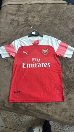 Arsenal soccer jersey