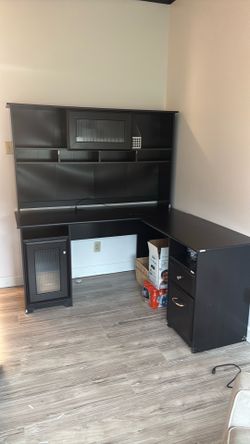 FREE- L shaped office desk