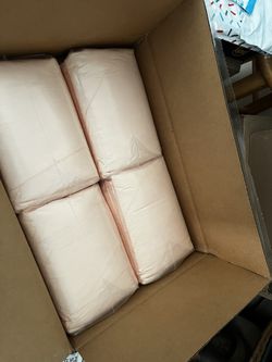 pink Pads Use For 🐕 Dogs 🐶 Puppy’s Brand New 25 Pad In Each Pack 100 Pads In All 