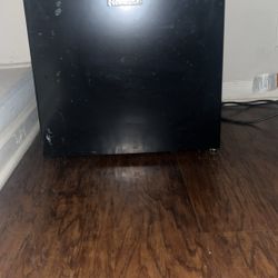 hisense mini refrigerator