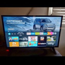 32' Insignia Smart TV With Remote 