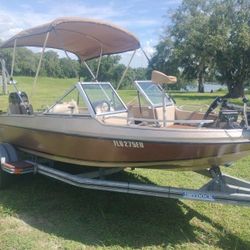 1985 Fibreking Bomber Fish and Ski