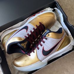 Kobe 4 Gold Medal 