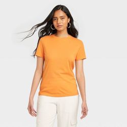  Women's Short Sleeve T-Shirt - A New Day