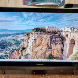 Toshiba 23" All-in-one Touchscreen Computer 