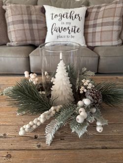 Wreath candle holder. Candle not included 5.00