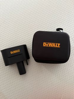 DEWALT CCS1 to Tesla NACS Fast Charging EV Adapter - Like New
