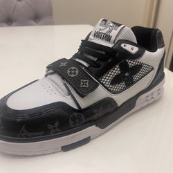 Size 10 New 