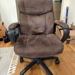 Desk Chair - Great Condition
