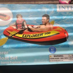 Intex Explorer Boat Set