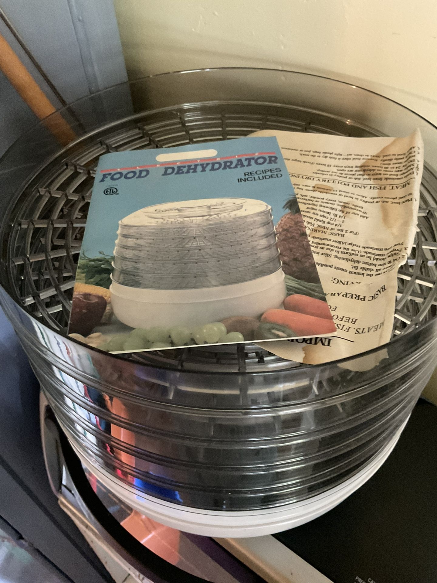 New Food Hydrator Please Check My Other Listings