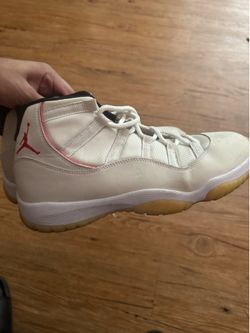 Jordan 11 Platinum Tints (Size 11 US mens)