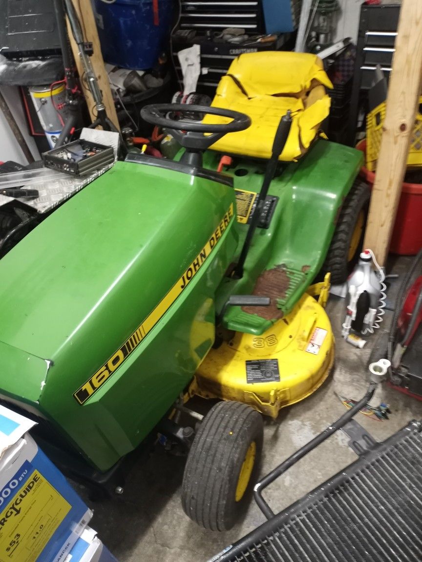 John Deer 160 Rider And Ms280 Chainsaw Stihl