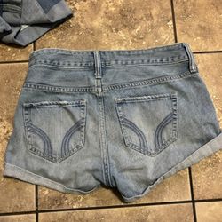 Hollister Shorts Size 1