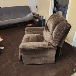 Franklin Power Recliner